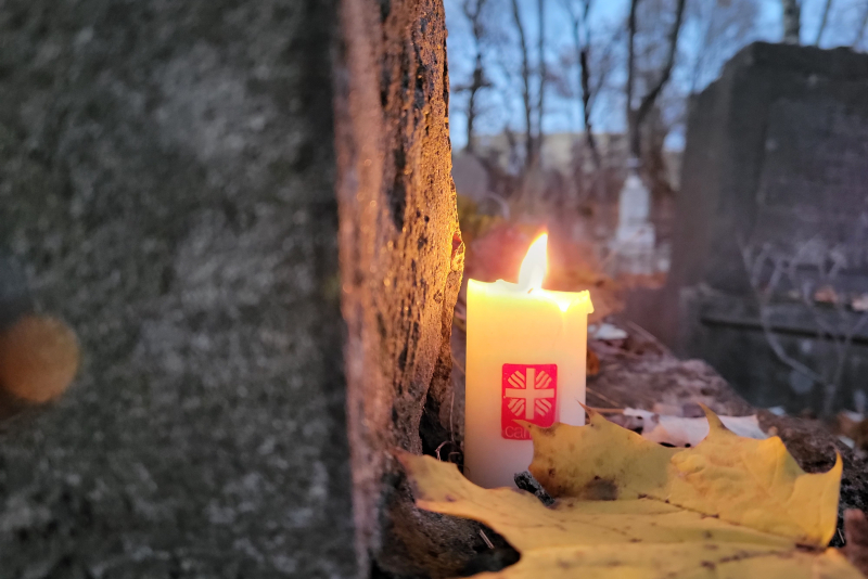 Maldoje prisimename Carito žmones ir visus, kurie savo gyvenimu paliudijo Dievo meilę vargstantiems